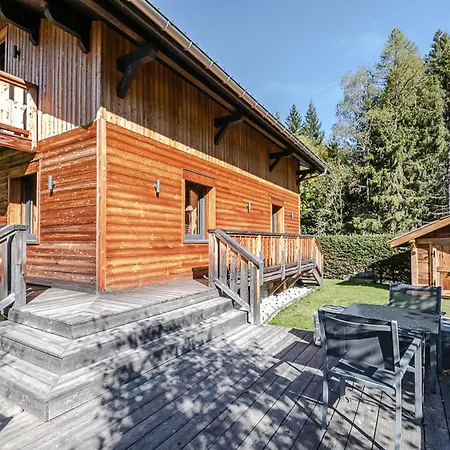 Chalet Superbe Avec Jardin Et Parking à - Fr-1-343-177 *