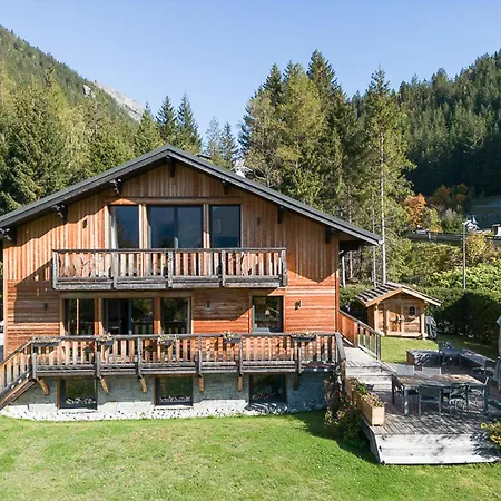 Superbe Avec Jardin Et Parking à - Fr-1-343-177 Chalet *