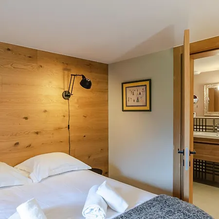 Superbe Avec Jardin Et Parking à - Fr-1-343-177 Chalet *